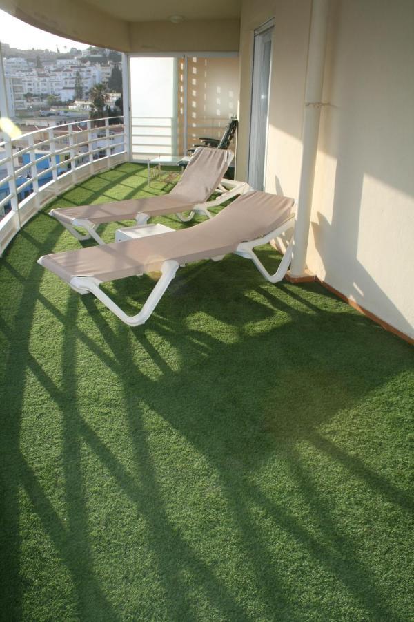 Apartamento En Primera Linea/Beachfront Apartment フエンヒロラ エクステリア 写真