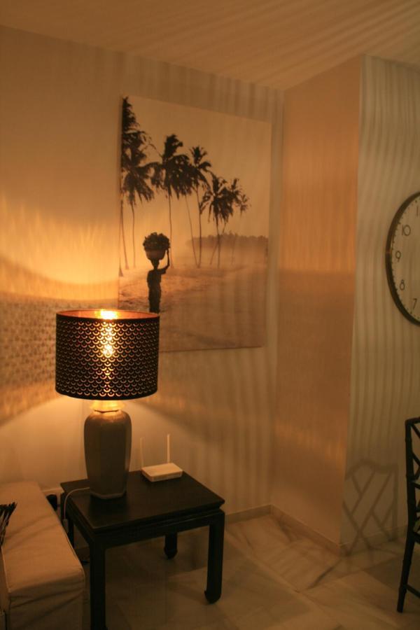 Apartamento En Primera Linea/Beachfront Apartment フエンヒロラ エクステリア 写真
