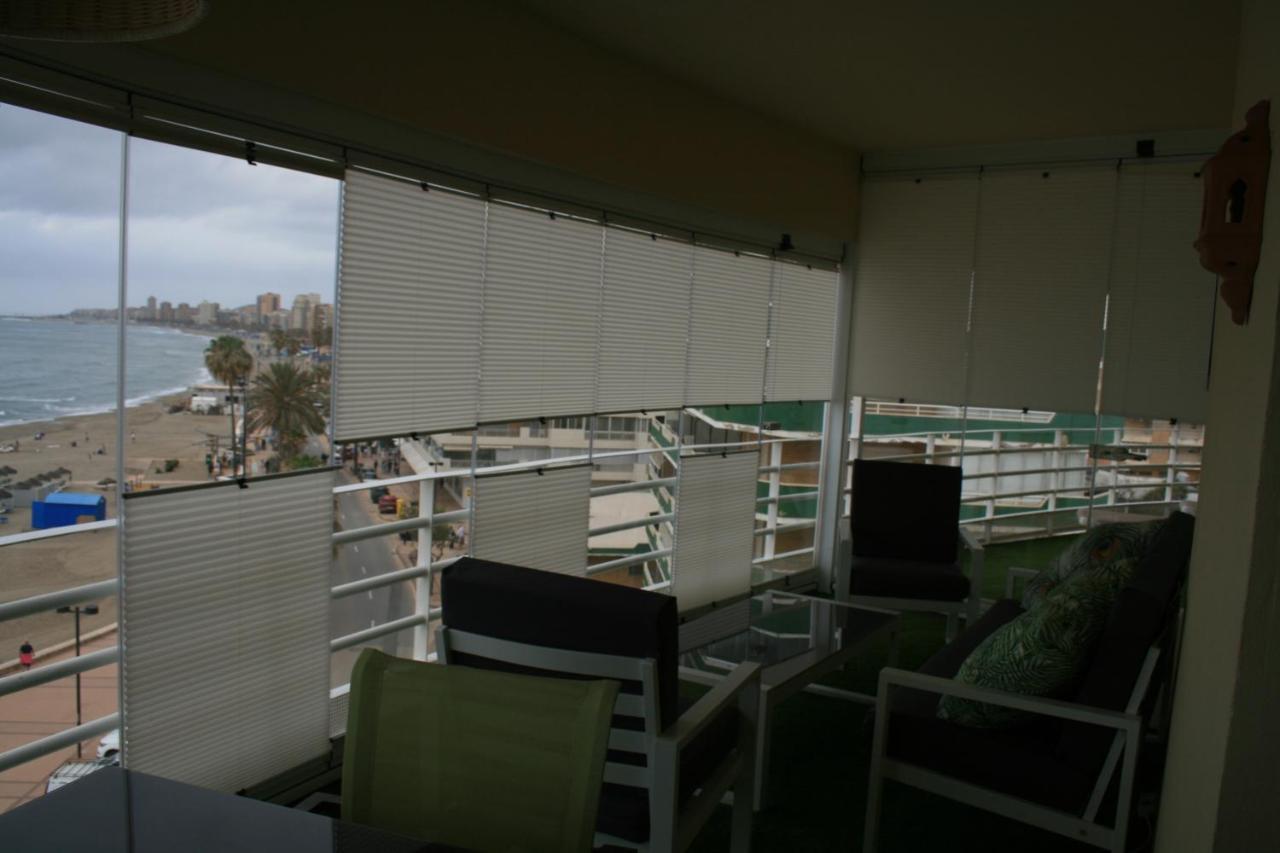 Apartamento En Primera Linea/Beachfront Apartment フエンヒロラ エクステリア 写真