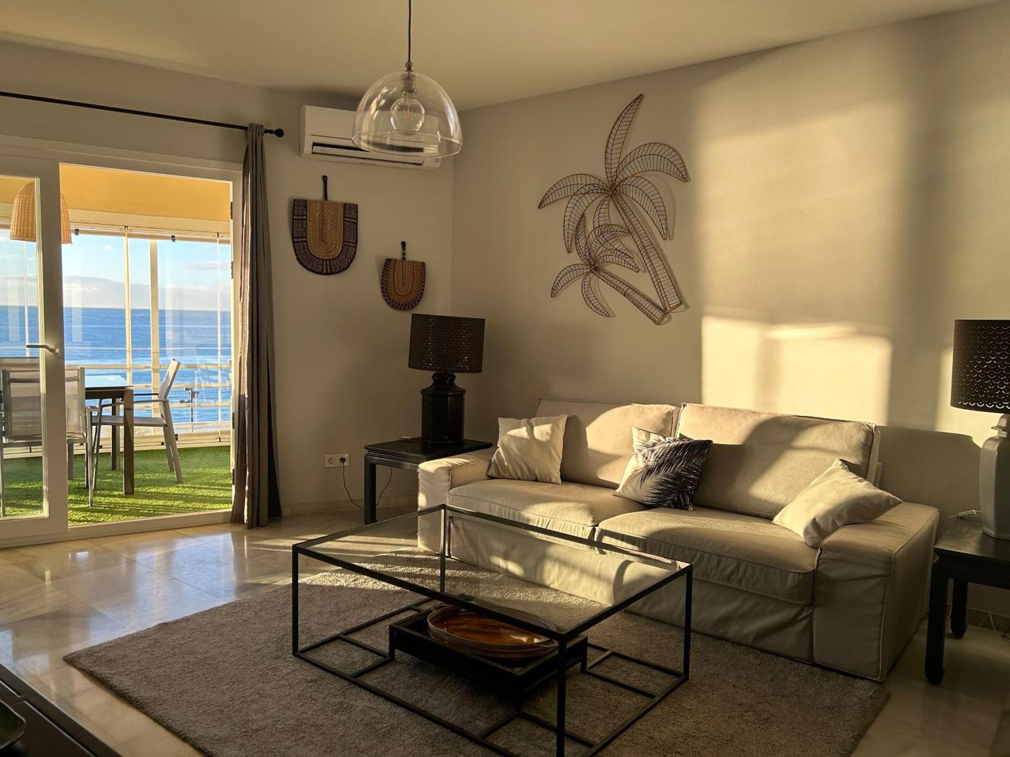 Apartamento En Primera Linea/Beachfront Apartment フエンヒロラ エクステリア 写真